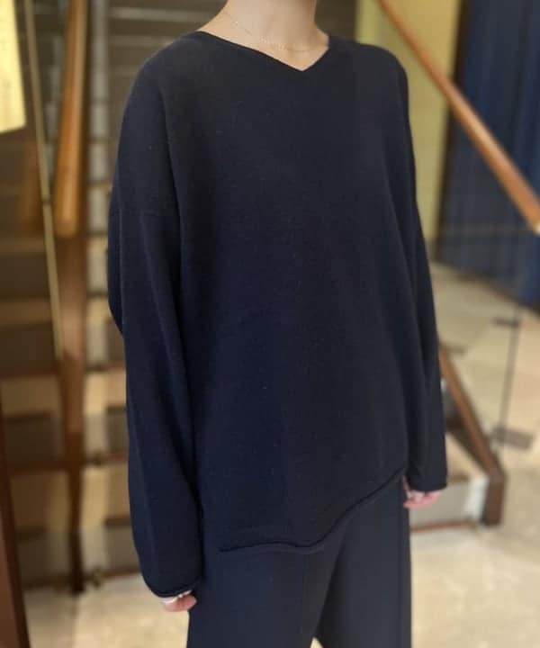 蒲原 捺美さんの「BEAMS WOMEN｜Demi-Luxe BEAMS / クルーネック ベルト付き リバーコート」を使ったコーディネート