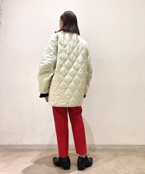 ちりこさんの「BEAMS WOMEN｜キルティング ノーカラー ブルゾン」を使ったコーディネート