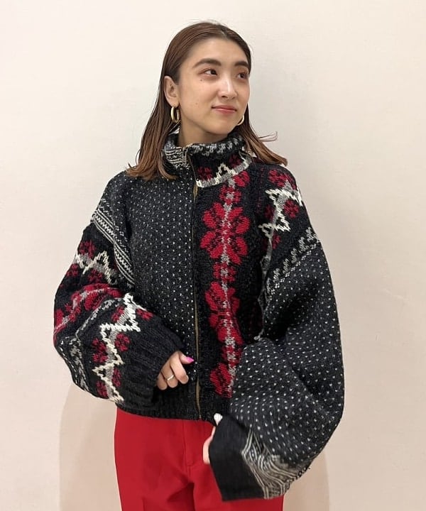 ちりこさんの「BEAMS WOMEN｜キルティング ノーカラー ブルゾン」を使ったコーディネート