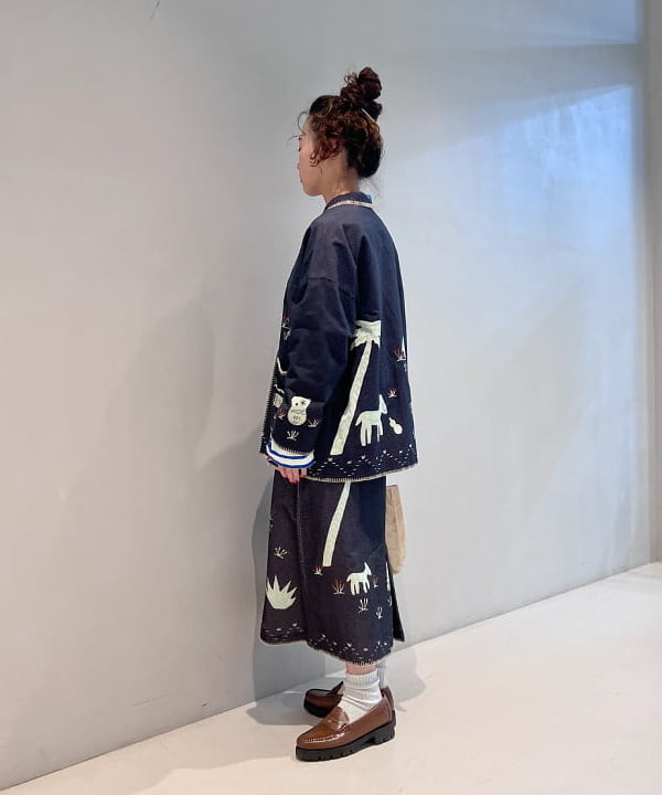 清水 彩乃さんの「BEAMS WOMEN｜BEAMS BOY / BBロゴ ショップバック」を使ったコーディネート