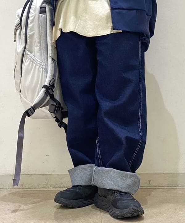 オカモト ミサキさんの「BEAMS WOMEN｜GOOD ROCK SPEED &times; BEAMS BOY / 別注 カレッジ クルー スウェット」を使ったコーディネート