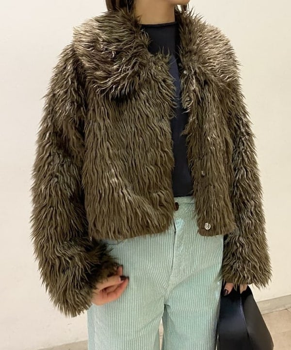 吉田 花さんの「BEAMS WOMEN｜」を使ったコーディネート