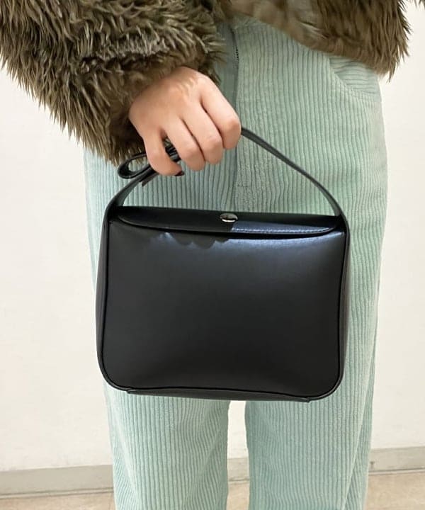 吉田 花さんの「BEAMS WOMEN｜」を使ったコーディネート