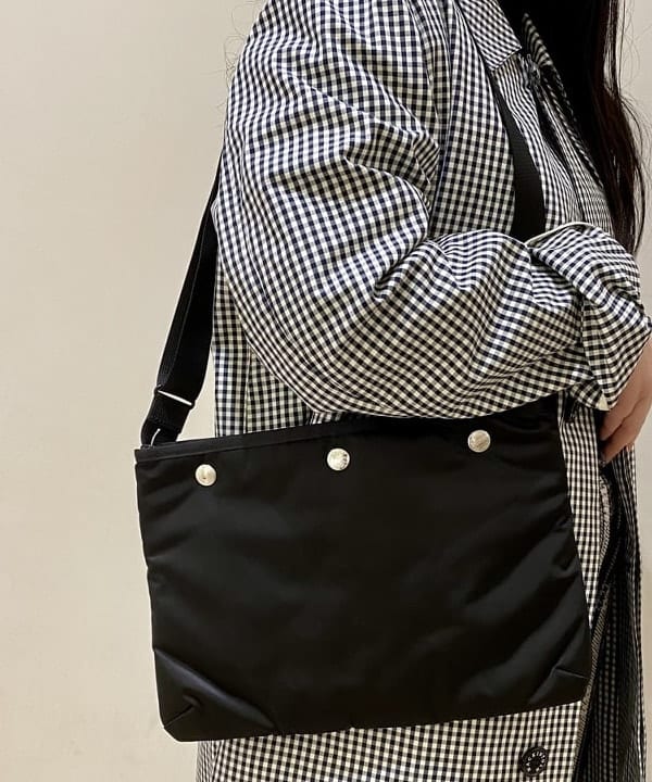 鈴木 悠里さんの「BEAMS WOMEN｜」を使ったコーディネート