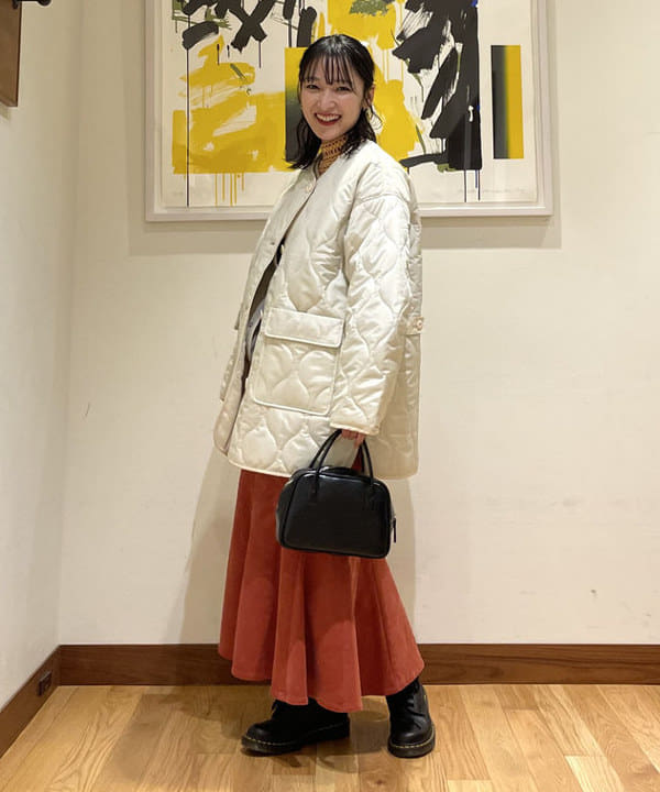 松本 佳菜子さんの「BEAMS WOMEN｜DANTON / FLEECE COLLARLESS JACKET」を使ったコーディネート