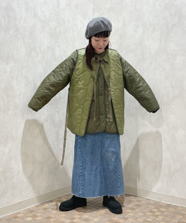 ハルキ　モモナさんの「BEAMS WOMEN｜キルティング ノーカラー ブルゾン」を使ったコーディネート