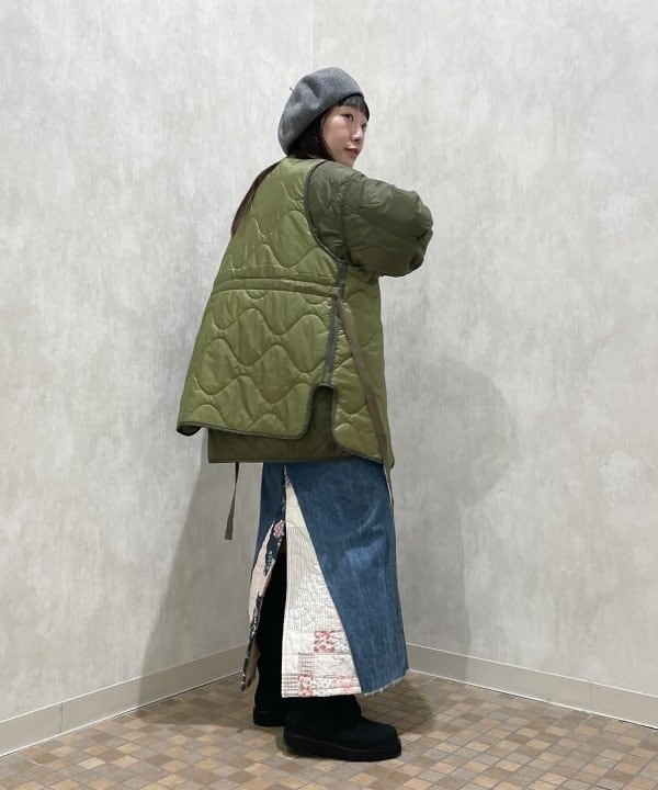 ハルキ　モモナさんの「BEAMS WOMEN｜キルティング ノーカラー ブルゾン」を使ったコーディネート