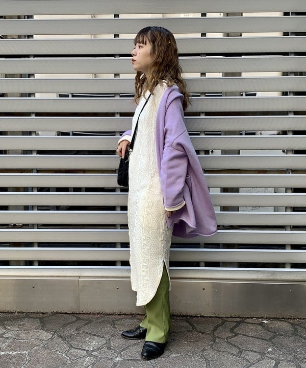 ナツハさんの「BEAMS WOMEN｜BEAMS BOY / GOLDメッキ 0.8mm リング」を使ったコーディネート