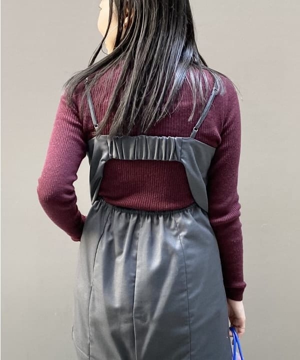 庭野 優紀さんの「BEAMS WOMEN｜Ray BEAMS / アンクルストラップ パンプス」を使ったコーディネート