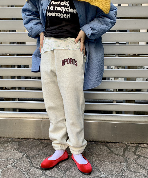 ナツハさんの「BEAMS WOMEN｜BEAMS BOY / GOLDメッキ 0.8mm リング」を使ったコーディネート