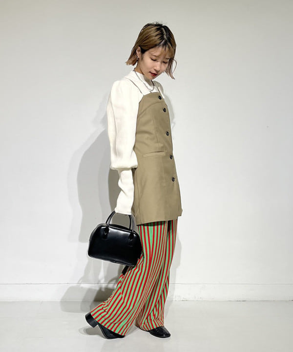 カワグチ シオリさんの「BEAMS WOMEN｜」を使ったコーディネート