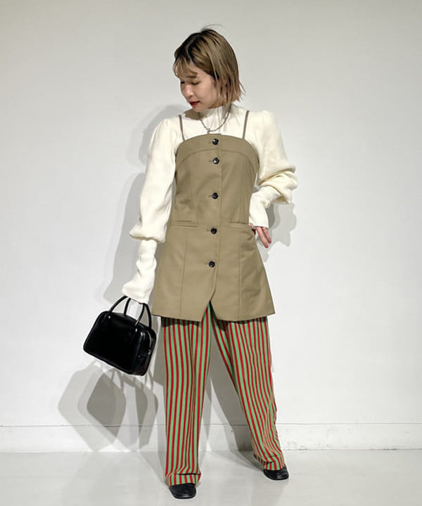 カワグチ シオリさんの「BEAMS WOMEN｜」を使ったコーディネート