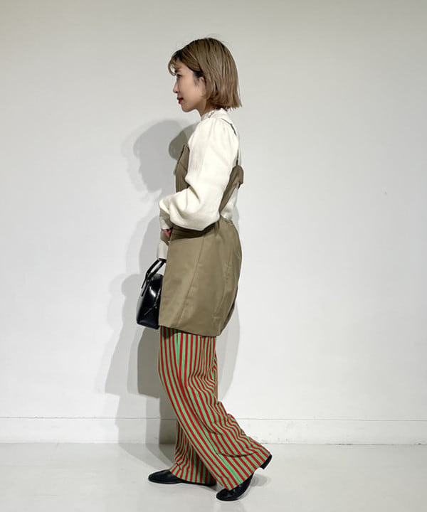 カワグチ シオリさんの「BEAMS WOMEN｜」を使ったコーディネート