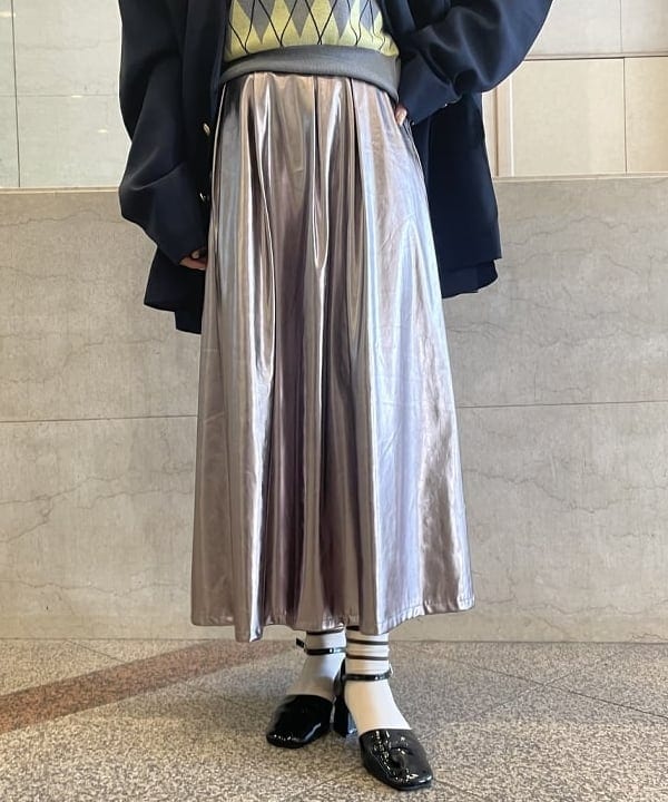 あさまつ はづきさんの「BEAMS WOMEN｜Ray BEAMS / アンクルストラップ パンプス」を使ったコーディネート