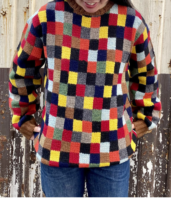 鈴木 悠里さんの「BEAMS WOMEN｜BEAMS PLUS / Crew Hand Knit Patchwork」を使ったコーディネート