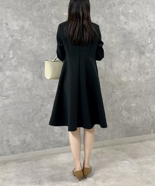山田 千遥さんの「BEAMS WOMEN｜jour couture / Dimple.03 パールネックレス」を使ったコーディネート
