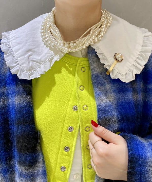 吉野 多恵さんの「BEAMS WOMEN｜BEAMS BOY / GOLDメッキ 0.8mm リング」を使ったコーディネート