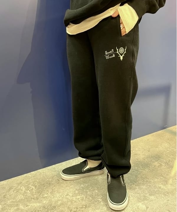 SHINAGAWAさんの「BEAMS WOMEN｜VANS / SLIP ON」を使ったコーディネート