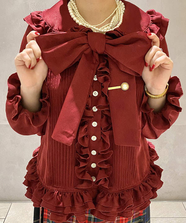 吉野 多恵さんの「BEAMS WOMEN｜BEAMS BOY / GOLDメッキ 0.8mm リング」を使ったコーディネート