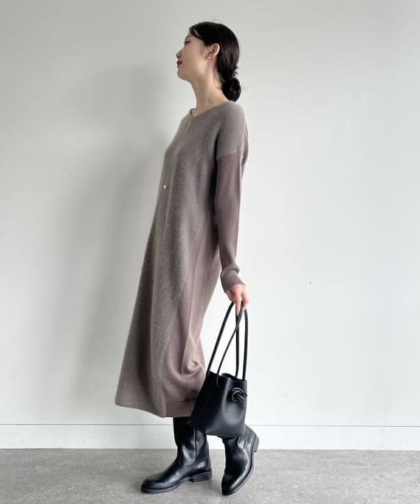 隈元 楓さんの「BEAMS WOMEN｜Demi-Luxe BEAMS / ガラスパール Y字 ネックレス」を使ったコーディネート