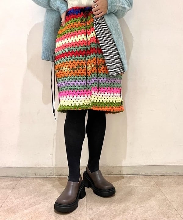 ちりこさんの「BEAMS WOMEN｜FALKE / 48790 FAMILY TIGHTS WOMEN」を使ったコーディネート