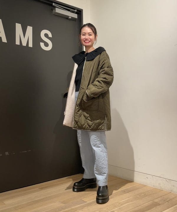 鈴木 亜美さんの「BEAMS WOMEN｜Dr.Martens / AUDRICK」を使ったコーディネート