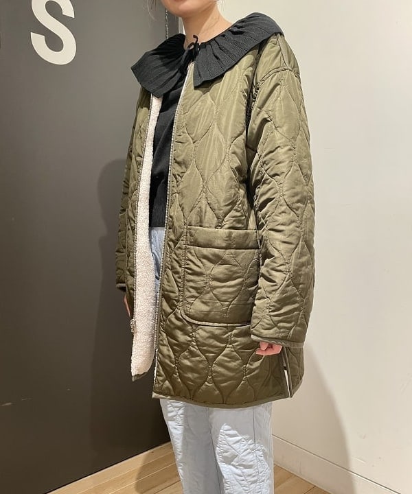 鈴木 亜美さんの「BEAMS WOMEN｜Dr.Martens / AUDRICK」を使ったコーディネート