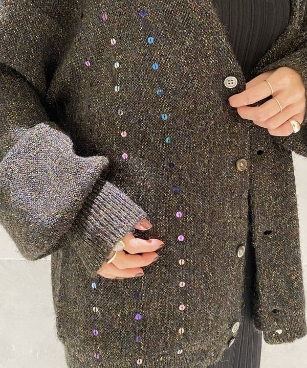 丸山 真菜美さんの「BEAMS WOMEN｜Ray BEAMS / アンクルストラップ パンプス」を使ったコーディネート