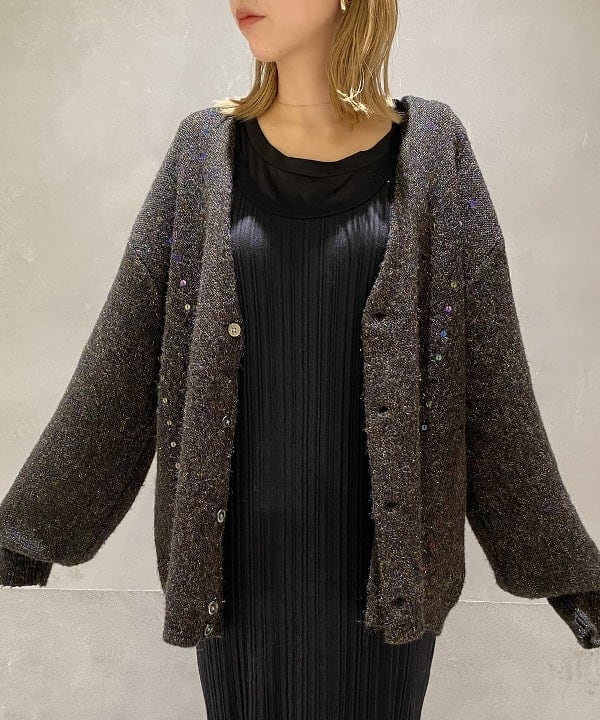 丸山 真菜美さんの「BEAMS WOMEN｜Ray BEAMS / アンクルストラップ パンプス」を使ったコーディネート