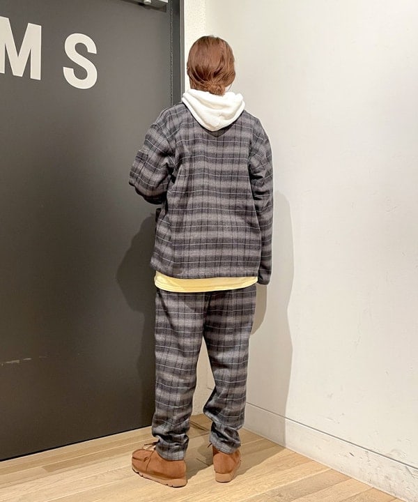 みかみさんの「BEAMS WOMEN｜Healthknit × BEAMS BOY / ワッフル プルオーバー パーカ」を使ったコーディネート