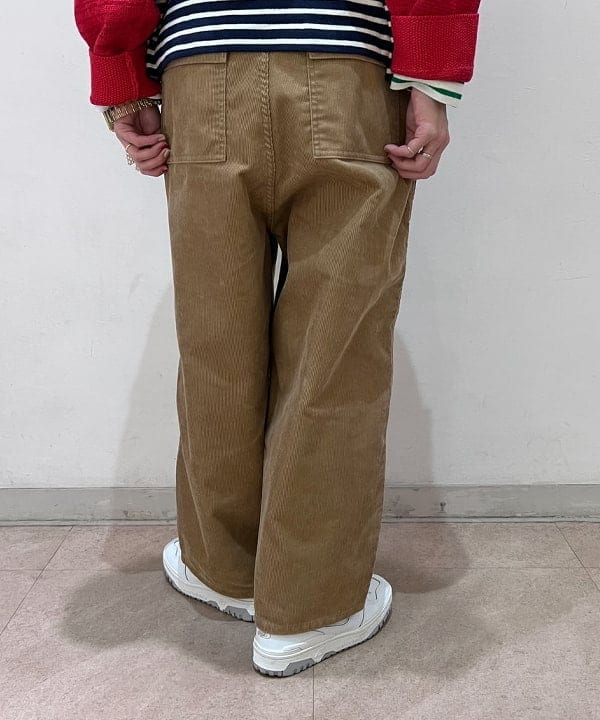 清水 彩乃さんの「BEAMS WOMEN｜L.L.Bean / Deep Bottom Deluxe Boat and Tote S」を使ったコーディネート