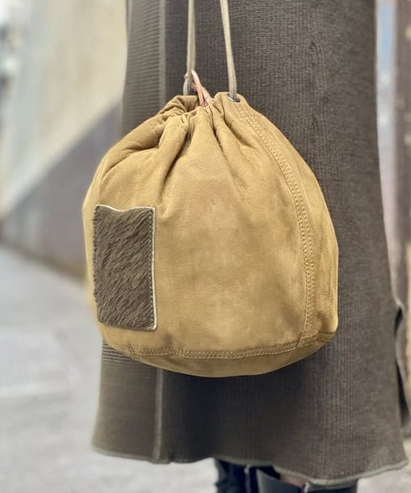 鈴木 悠里さんの「BEAMS WOMEN｜」を使ったコーディネート