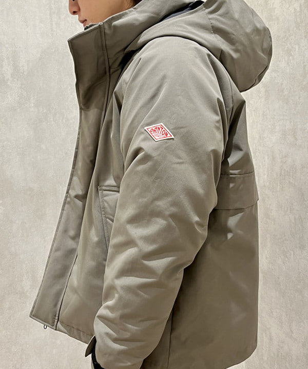 トラ吉さんの「BEAMS WOMEN｜LOOPWHEELER / 別注 Athletic Crew Neck Sweat」を使ったコーディネート