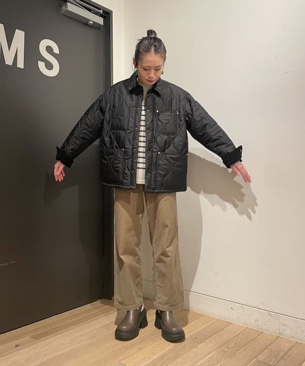 鈴木 亜美さんの「BEAMS WOMEN｜」を使ったコーディネート