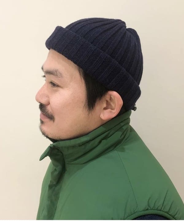 猪越 悠さんの「BEAMS WOMEN｜BEAMS PLUS / ウール ワッチキャップ」を使ったコーディネート