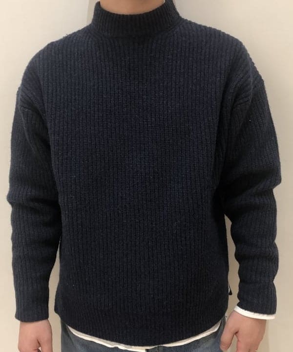 猪越 悠さんの「BEAMS WOMEN｜BEAMS PLUS / ウール ワッチキャップ」を使ったコーディネート