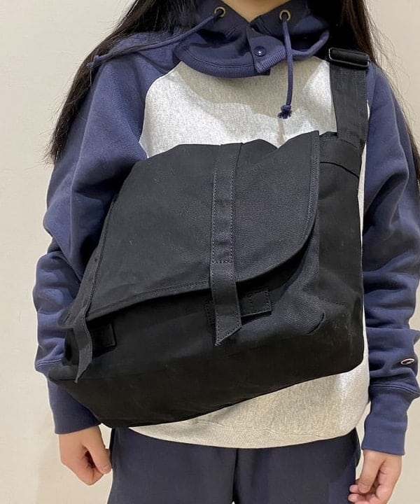 鈴木 悠里さんの「BEAMS WOMEN｜」を使ったコーディネート