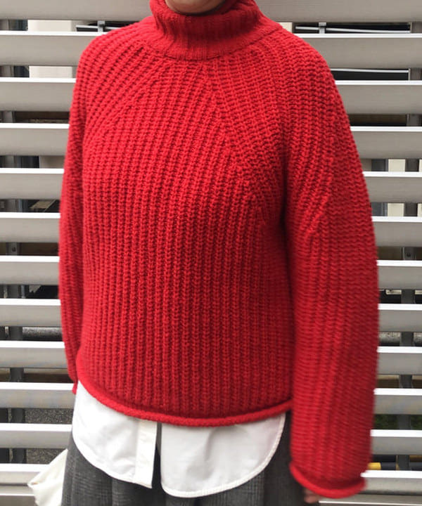 藤井 裕実子さんの「BEAMS WOMEN｜VIOLAd&rsquo;ORO / BIANCA ナイロン トートバッグ S」を使ったコーディネート