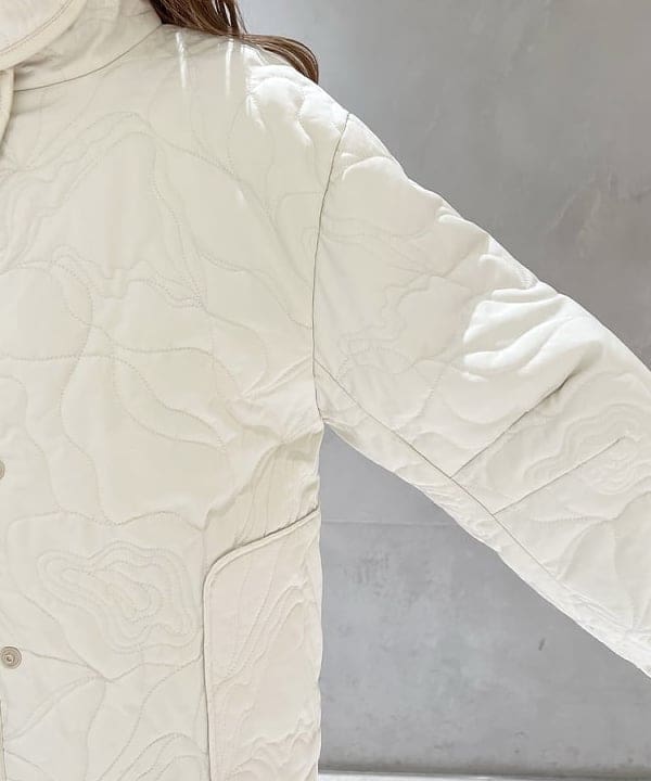 内山 美咲さんの「BEAMS WOMEN｜」を使ったコーディネート