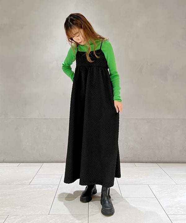 内山 美咲さんの「BEAMS WOMEN｜」を使ったコーディネート