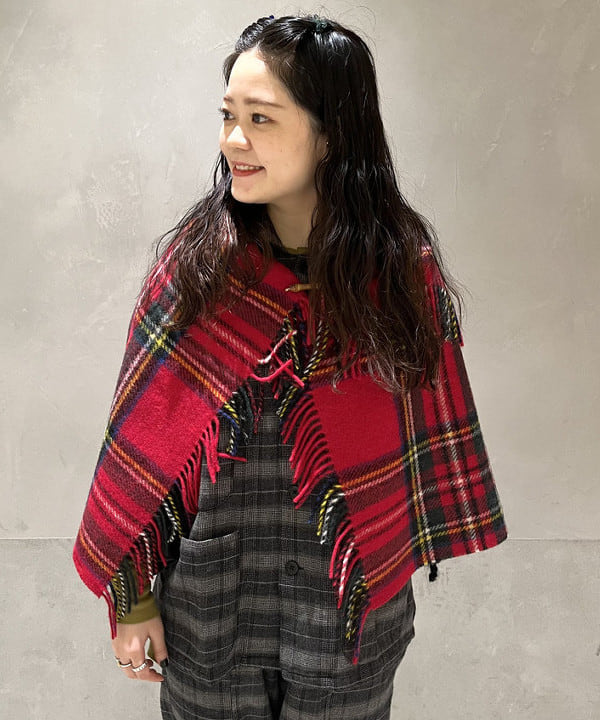 カスタニ モモノさんの「BEAMS WOMEN｜L.L.Bean × BEAMS PLUS ＆ BEAMS BOY / Deep Bottom Deluxe Boat and Tote Mini」を使ったコーディネート