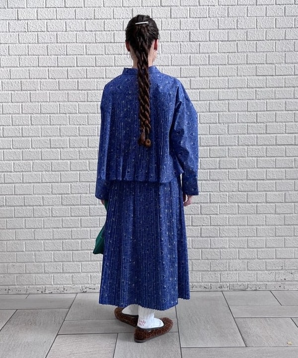 清水 彩乃さんの「BEAMS WOMEN｜L.L.Bean × BEAMS PLUS ＆ BEAMS BOY / Deep Bottom Deluxe Boat and Tote Mini」を使ったコーディネート