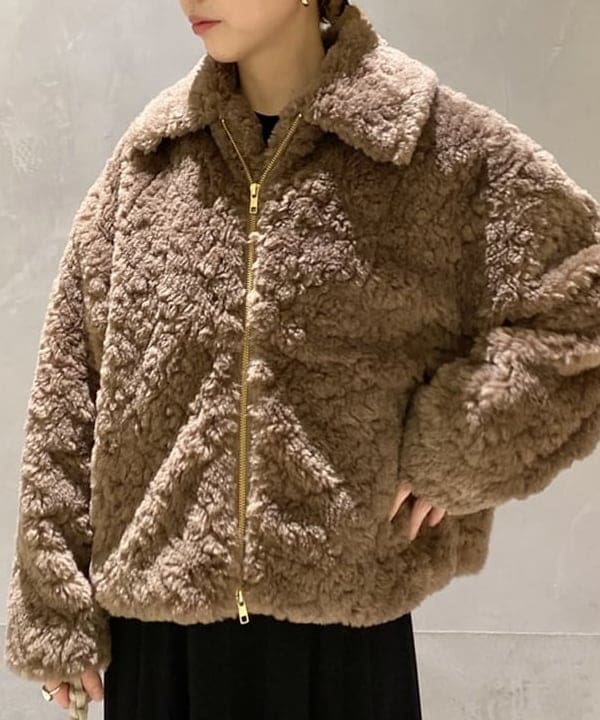 丸山 真菜美さんの「BEAMS WOMEN｜」を使ったコーディネート