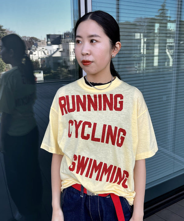 ミナミマリコさんの「BEAMS WOMEN｜L.L.Bean × BEAMS PLUS ＆ BEAMS BOY / Deep Bottom Deluxe Boat and Tote Mini」を使ったコーディネート