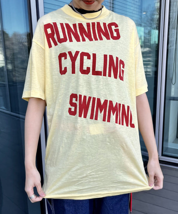 ミナミマリコさんの「BEAMS WOMEN｜L.L.Bean × BEAMS PLUS ＆ BEAMS BOY / Deep Bottom Deluxe Boat and Tote Mini」を使ったコーディネート