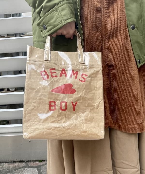 みりさんの「BEAMS WOMEN｜BEAMS BOY / BBロゴ ショップバック」を使ったコーディネート