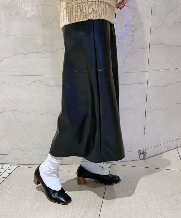 カワライさんの「BEAMS WOMEN｜」を使ったコーディネート