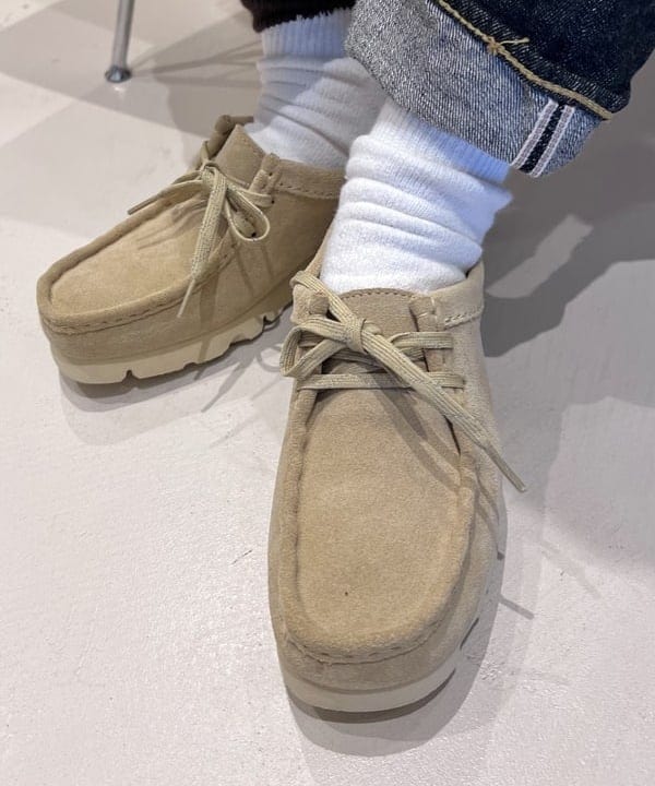 清水 彩乃さんの「BEAMS WOMEN｜CLARKS ORIGINALS / Wallabee Boot GTX 23SS」を使ったコーディネート