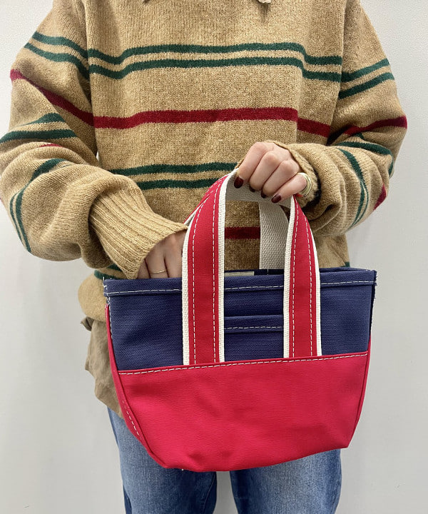 SHINAGAWAさんの「BEAMS WOMEN｜L.L.Bean × BEAMS PLUS ＆ BEAMS BOY / Deep Bottom Deluxe Boat and Tote Mini」を使ったコーディネート