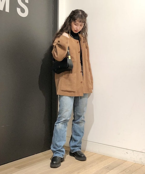 佐藤 美樹さんの「BEAMS WOMEN｜JW PEI / Joy Bag」を使ったコーディネート